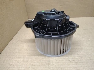 Kia Sorento Front Blower Motor OEM 2011-20  - Picture 1 of 5