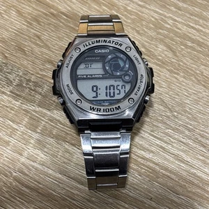 Casio Men 3487 MWD-100H Illuminator Silver Tone Quartz Digital Watch 8 1/2" - Picture 1 of 4