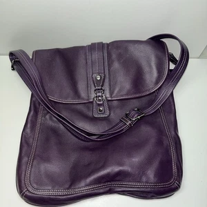 Levenger Purple Crossbody Messenger Bag Magnetic - Picture 1 of 8