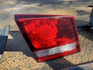 2013 DODGE JOURNEY PASS SIDE LIFTGATE LIGHT ASSEMBLY LH. (LED) OEM: 68078517AE - Picture 1 of 3