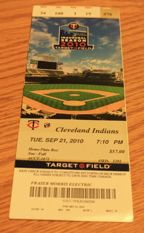 Minnesota Twins Ticket Stub - September 21 2010 - Jim Thome 589th Career HR Cover