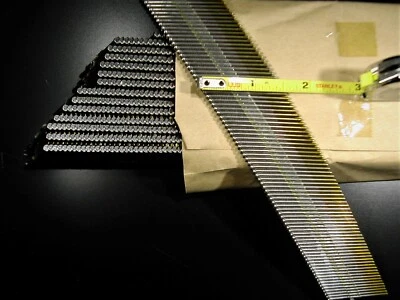 Angle Finish Nails 15 Gauge Plain Finish 1-1/2" Long 4000 pcs - Image 1 of 2