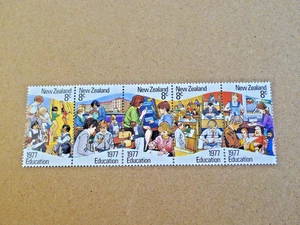 NEUSEELAND 1977 Bildungsstreifen x 5 - Bild 1 von 1