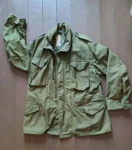 Vintage US Vietnam War Era OG-107 M-65 Field Jacket Size Medium - Regular READ - Picture 1 of 10