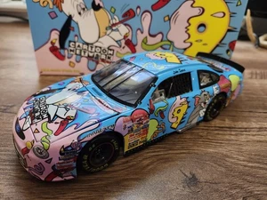 XRARE 1998 Lake Speed #9 Cartoon Network Ford Taurus 1/24 Die Cast CWB - Picture 1 of 17