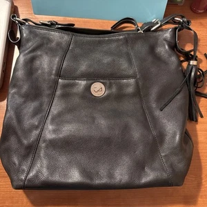 Isaac Mizrahi Large Tote Bag Womens Black Soft Leather Handbag little rip inside - Picture 1 of 11
