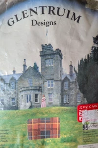 Tartan Pattern Needlepoint Pillow Kit - Scottish Tartan - Wool Yarn - Anchor - Picture 1 of 5
