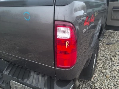 Luz trasera de pasajero para camioneta Ford F250SD 08-16 1333603 Foto 1 de 4