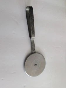 Vintage Pizzaschneider KENBERRY Edelstahl USA Metall Utensil Pizza Kuchen Schneider - Bild 1 von 3