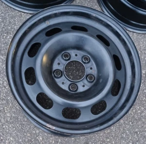 1 x Stahlfelge BMW 1er F20/F21 6,5Jx16H2 5x120 ET33  6787929 #22403 - Bild 1 von 10