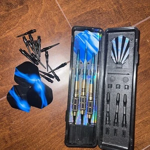 Dart Set (plastic Tips) - Picture 1 of 4
