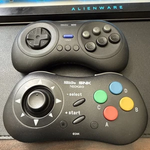 8BitDo M30 Bluetooth Sega Genesis & Neo Geo Controllers - Picture 1 of 2