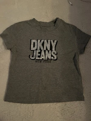   Grey DKNY Kids T-shirt Age 5 - Image 1 of 4