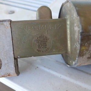 1968 CadillacTrico Vacuum Trunk Lock No.P-90451-12 For Parts/repair - Picture 1 of 3