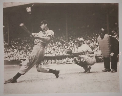 FOTO PROFESIONAL SEPIA ACABADO MATE JOE DIMAGGIO SWING YANKEE STADIUM 1946 JUEGO 11x14 Foto 1 de 2