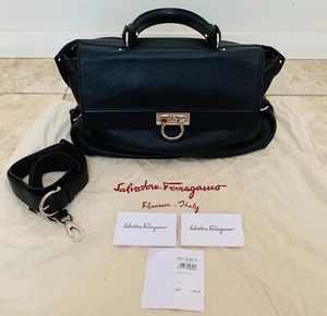 Salvatore Ferragamo Sofia handbag in black grained leather - Picture 1 of 5