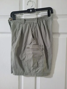 Women Size 8 exofficio Nylon Lightweight Cargo Hiking Treking Shorts green - Picture 1 of 10