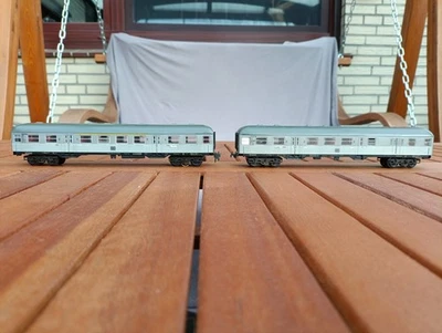 2 x Trix Express Silberlinge DB Personenwagen 1:87 H0 - Bild 1 von 4