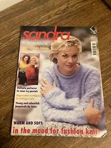 Rivista vintage uncinetto e maglieria - Sandra - ottobre 1998 - Foto 1 di 1