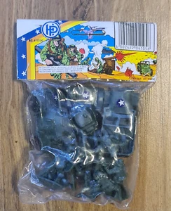 Vintage 90s HP Toys plastic soldiers Bag Blister NEW UNOPENED - Picture 1 of 2