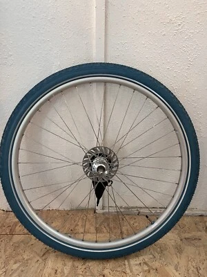 Laufradsatz Vorderrad 28 Zoll mit Bereifung Continental 47/622 und Trommelbremse - Bild 1 von 4