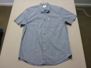 111 CAMISA PARA HOMBRE NUEVA SIN ETIQUETAS BEN SHERMAN GRIS/NEGRO/AZUL PATRÓN TALLA LRG PRECIO DE VENTA SUGERIDO POR EL FABRICANTE 110 $ - Imagen 1 de 11