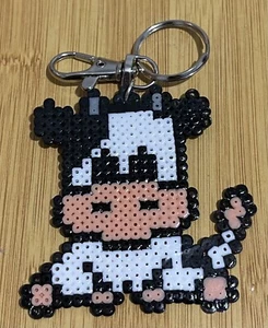 Handmade Hama Beads Cow Keyring 2.5 inch - Bild 1 von 2