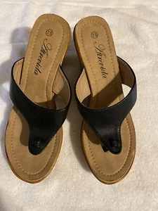 Atrevida Damen-Riemensandalen schwarz Keilabsatz Größe 71/2 - Bild 1 von 7