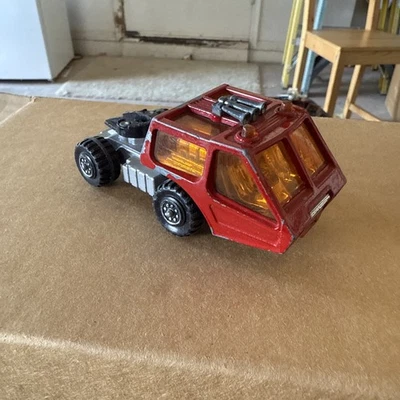 BOLD 1976 MATCHBOX SUPER KINGS TRACTOR CAB 4" LONG & 2" TALL VG VNTG CONDITION  - Image 1 of 4