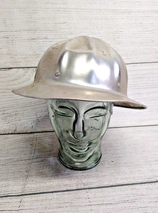 Sombrero duro vintage SuperLite Fire metal ala completa aluminio con forro 6 5/8 - 8 - Imagen 1 de 8