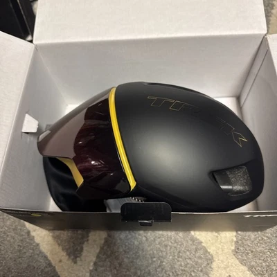 Trek Ballista MIPS Aero Helmet Small Black/Red Serpentine New 51-57cm 250 G - Image 1 of 4