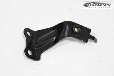 2018-2024 TOYOTA CAMRY ECVT AUTOMATIC TRANSMISSION OIL COOLER LINE BRACKET OEM - Image 1 of 4