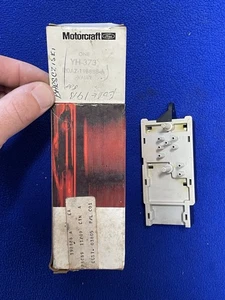 Ford Genuine NOS Motorcraft Vacuum Switch Valve E0AZ-19B888-A, YH-373 - Picture 1 of 13