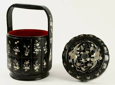 Cesta china madreperla con incrustaciones de laca negra en capas dinastía Qing siglo XIX Foto 1 de 4