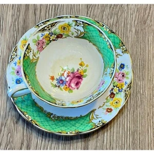 Grosvenor Bone China Gosling England Teacup and Saucer - Picture 1 of 9