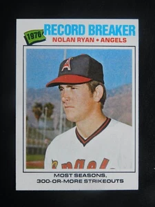 Tarjeta de béisbol Topps #234 1977 Nolan Ryan rompe récords (casi nuevo) - Imagen 1 de 2