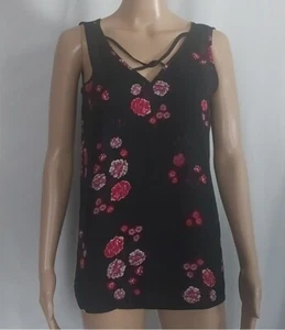 Camiseta sin mangas floral negra para mujer Maurices talla S - Imagen 1 de 6