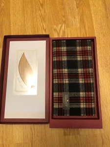 CONQUISTA Wool Touch Scarf - Picture 1 of 4