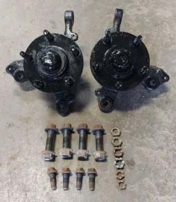 96-04 Ford Mustang dianteiro 5 lugares junta de eixo 79-93 Fox conversão de corpo LH RH - Imagem 1 de 3