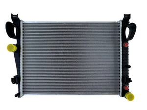 MERCEDES W204 C63 C300 C250 C350 FRONT ENGINE MOTOR RADIATOR AC CONDENSER OEM - Picture 1 of 6