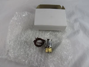 NUEVO Electroválvula Valcor V27200-360, 2 vías 24-32VDC, 75PSIG - Imagen 1 de 6