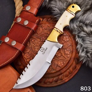 D2 KNIVES TRAKKER MIDNITE  BONE HANDLE  GOLD PIN - Picture 1 of 6