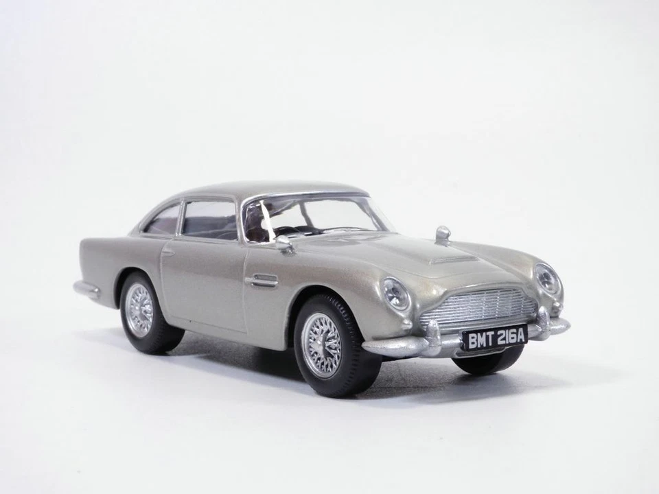 Aston Martin DB5 gris abedul 1/43 1963 película James Bond Foto 1 de 1