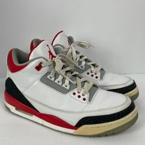 Nike Herren Größe 12 Air Jordan 3 Retro Feuerrot Mittel Sneaker 136064-120 OHNE KARTON - Bild 1 von 16