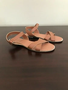 Zoe & Zac Payless Little Girl's Tan Strappy Ankle Sandals Size 13 - Picture 1 of 5