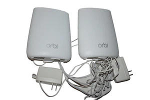 NETGEAR Orbi Router RBR20 w/ NETGEAR Orbi Wall Plug Satelite RBS20 - Picture 1 of 3