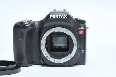 PENTAX *IST DL 6.1MP DIGITAL SLR CAMERA BODY - Image 1 of 4