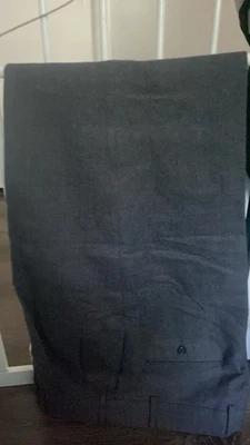 Pantalón de vestir gris Burberrys para hombre talla 34 excelente estado Foto 1 de 3