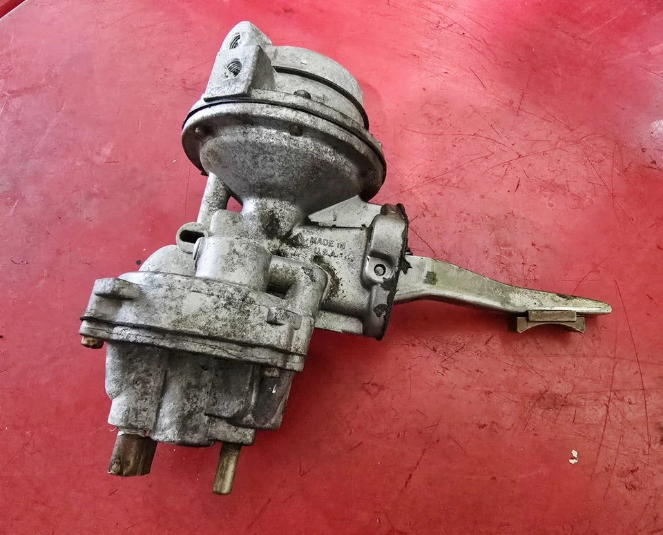 1968-71 CARTER VACUUM FUEL PUMP AMC AMX JAVELIN RAMBLER 290 304 343 390 - Image 1 of 4