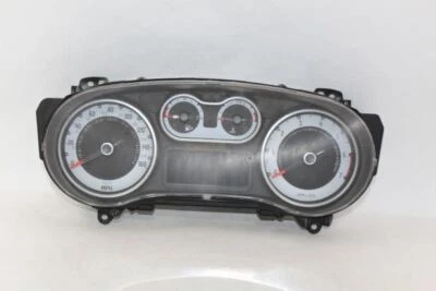 Speedometer 4 Door L Model Fits 2014-2017 FIAT 500 OEM #24505 - Image 1 of 4